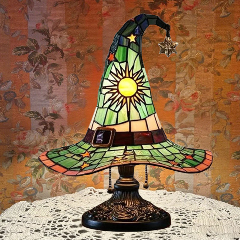 Nattlys med heksehatt