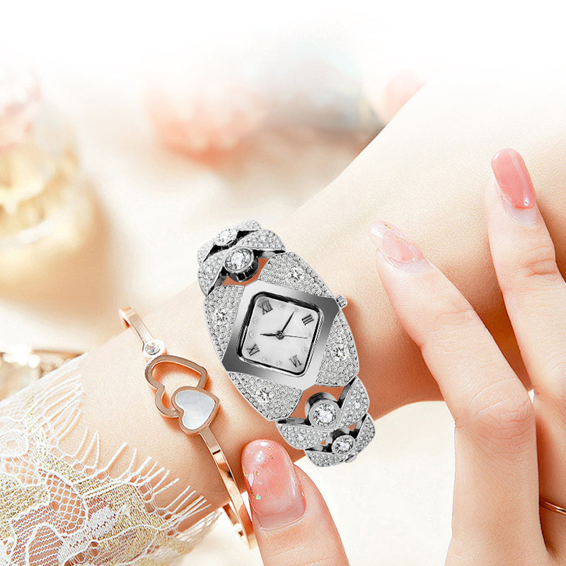 Dameklokke i retrostil med kvarts