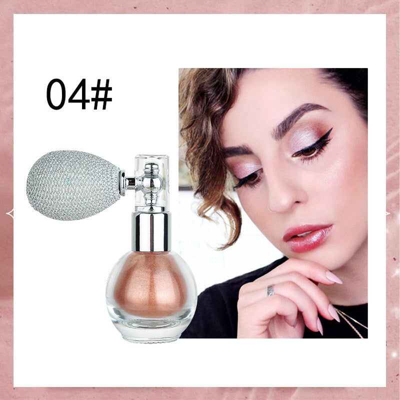 Lysnende kroppsglitter i én spray