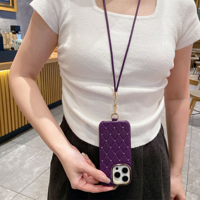 Diamantformet mobiletui med lærrem 💎✨