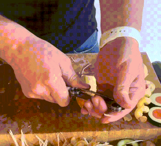 Hurtigskjærende universalkniv