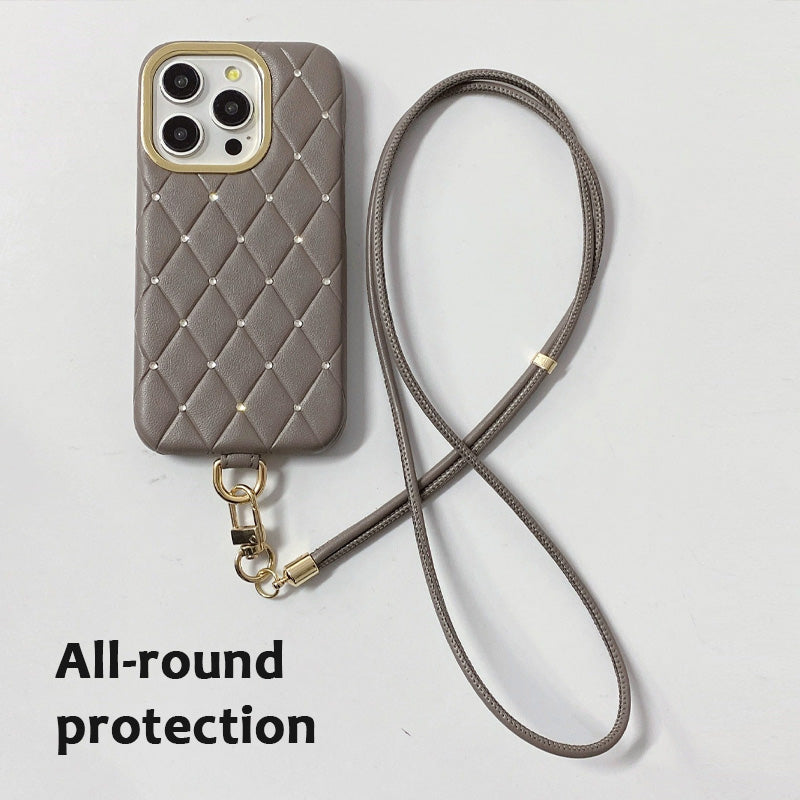 Diamantformet mobiletui med lærrem 💎✨