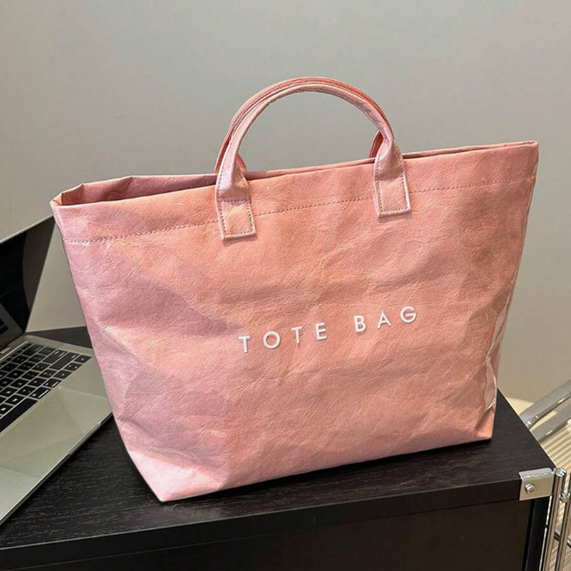 Toteveske med bokstavtrykk for kvinner