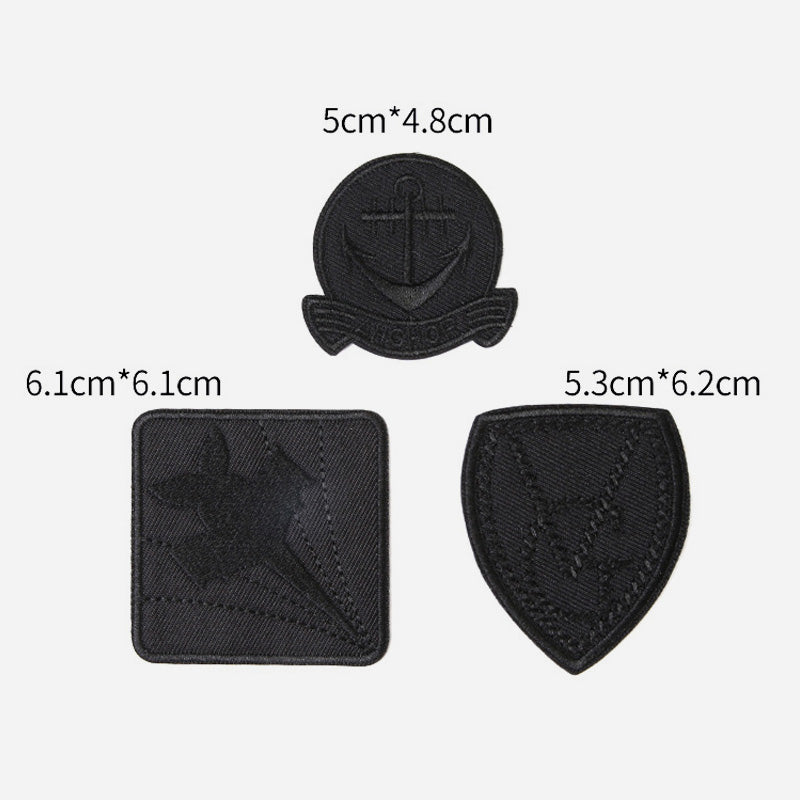 Selvklebende svarte lapper til å lage selvL