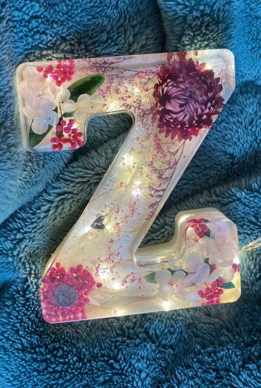 🌸 Blomstrete nattlys i harpiks