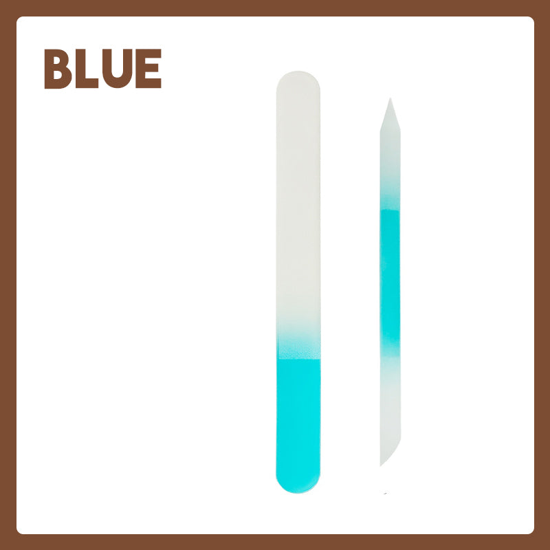 Neglefil i krystallglass