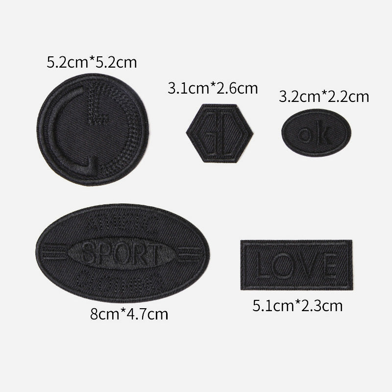 Selvklebende svarte lapper til å lage selvL