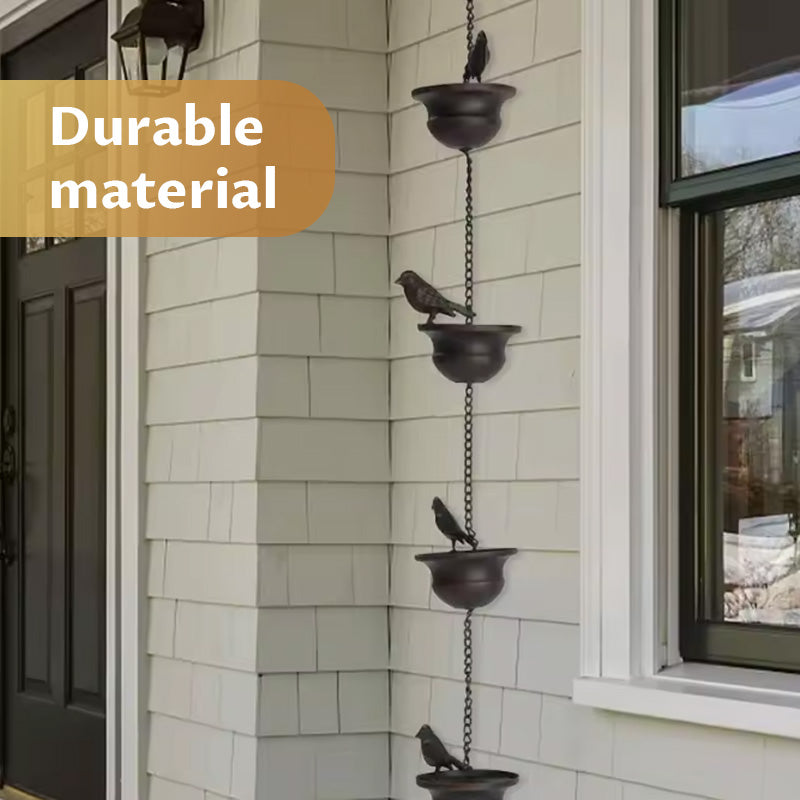 Regnkjede med vindspill for fugler