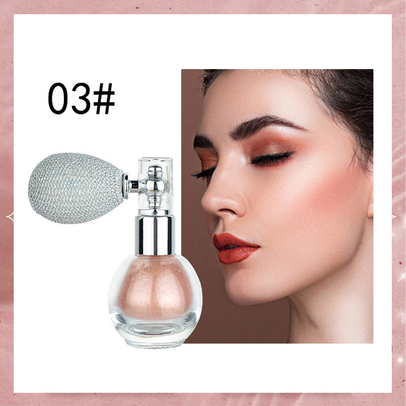 Lysnende kroppsglitter i én spray