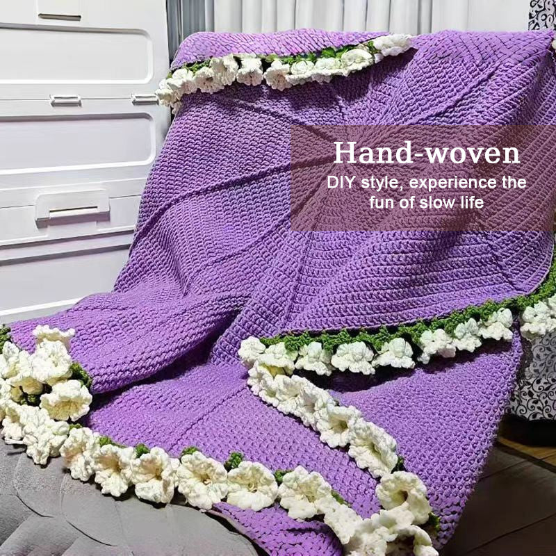 Teppe med rosebukett (ferdig produkt og materialpakke tilgjengelig)