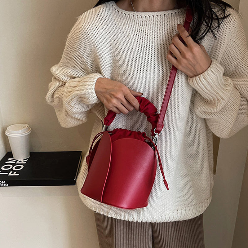 {Gratis Frakt}Veske med kronblad