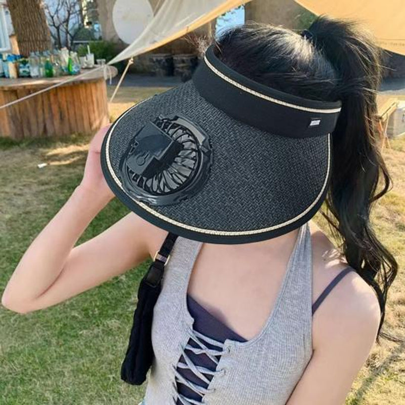 Solhatt med stor skygge og vifte