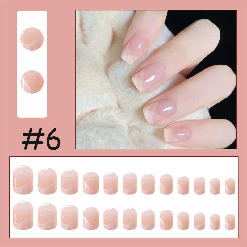 Bærbare trykk-på negleklistremerker