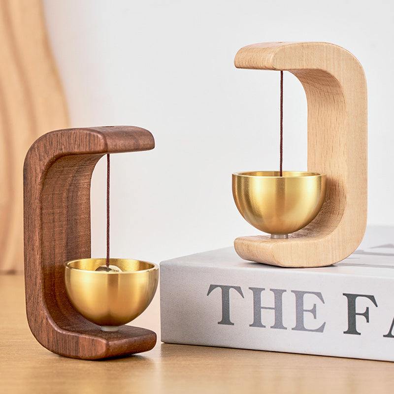 C-formet vindspill i tre