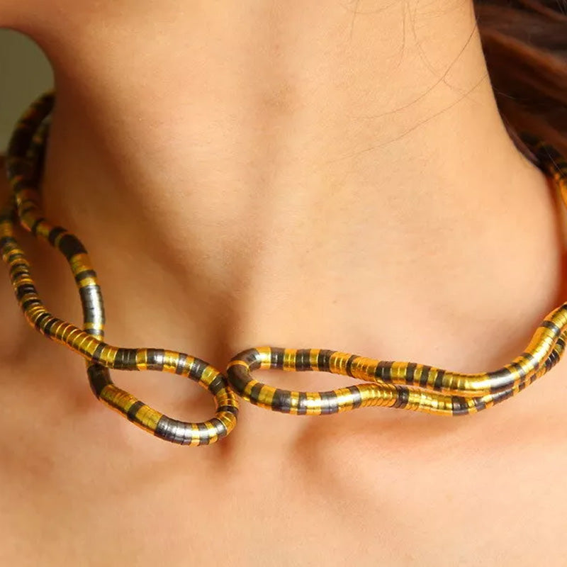 ✨Böjt Snake Chain halskjede✨