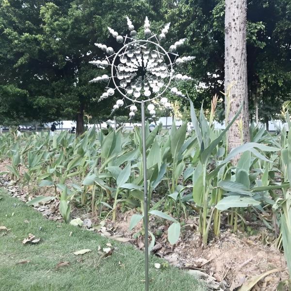 Vintage hagedekorasjoner med vindmølle i jern