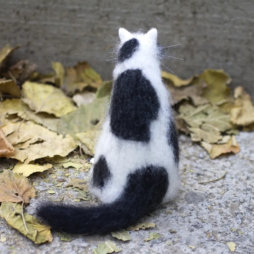 🎄✨Wool Felt Familiars – Sære håndlagde følgesvenner