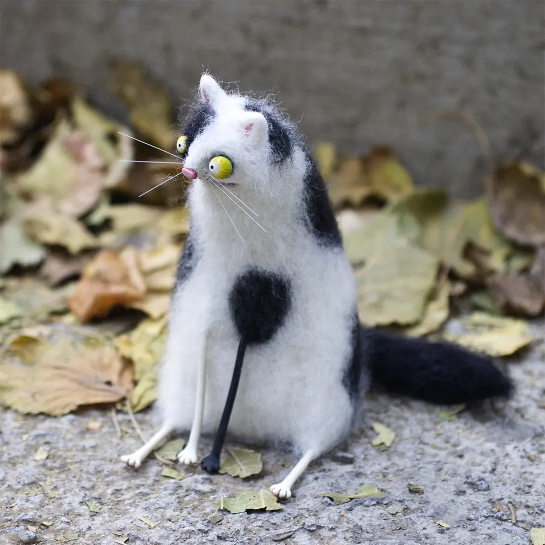 🎄✨Wool Felt Familiars – Sære håndlagde følgesvenner