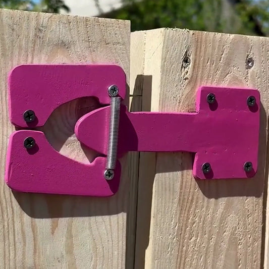 Selvlåsende, kraftig portlås for tregjerde med festeelementer